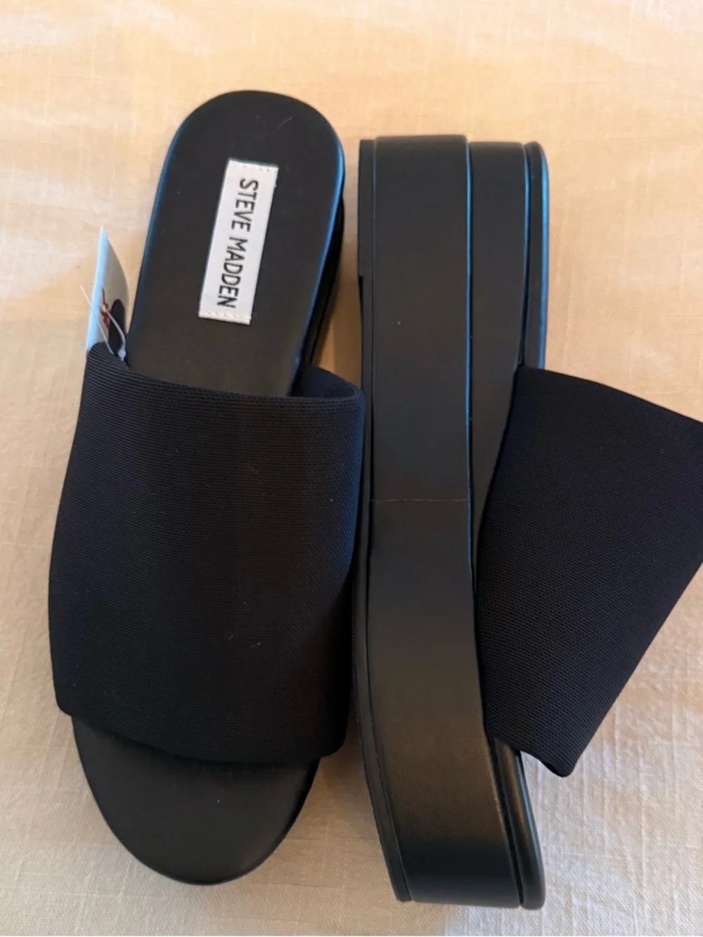 Steve Madden Black Wide-Band Slide Mules - Picture 2 of 4